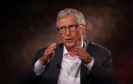 Kiếm hàng nghìn USD từ bán khoảnh khắc uống trà trên đỉnh núi cho Bill Gates và hành trình truy tìm điểm chạm trong trải nghiệm của 'thượng đế'