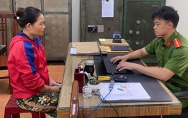Bắt giam người phụ nữ ép con của người tình uống thuốc diệt chuột