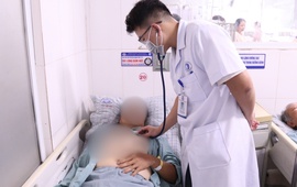 Nam công nhân bị suy thận cấp vì làm việc dưới trời nắng nóng
