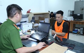 Đường dây “Bún Chả TV” phát sóng lậu bóng đá quốc tế, điều phối người xem sang các trang web cá độ trái phép