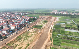 Nhiều nhà đầu tư đất nền mắc kẹt vì 'đu đỉnh'