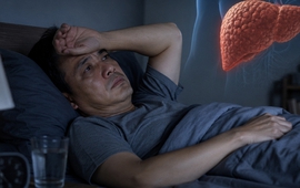 Bác sĩ cảnh báo: 5 BẤT THƯỜNG khi ngủ có thể là dấu hiệu suy gan, nhiều người vẫn chủ quan