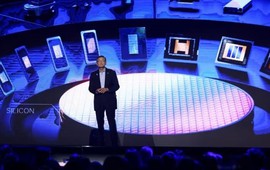 Cú lội ngược dòng của Intel: Hiện đang nắm trong tay 'vũ khí bí mật' của nước Mỹ, tân CEO thành công 'cầm máu' tập đoàn