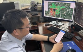 Chưa từng học lập trình, một quan chức Trung Quốc tiêu 1 tỷ token AI để tự làm app cứu người khỏi lũ