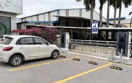 1 hãng xe điện lắp hàng nghìn trụ sạc khắp Việt Nam, giá sạc mỗi lần chỉ bằng cốc trà đá