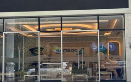 Trước tin đồn "không có nhân viên", tình hình hiện tại ở tòa nhà trụ sở Bamboo Airways đang như thế nào?