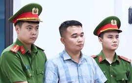 Giáo viên Trường THPT Chuyên Tuyên Quang vi phạm vì động cơ thành tích