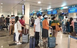 Cơ quan Thuế thông báo: Tất cả các cá nhân có tên trong danh sách sau đây bị tạm hoãn xuất cảnh