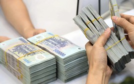 Big 4 ngân hàng đồng loạt tung các gói vay lên tới 220.000 tỷ đồng lãi suất thấp