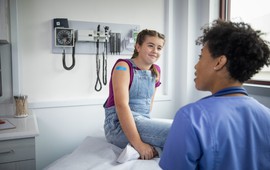 Nghiên cứu mới: Tiêm vắc xin HPV sớm ở trẻ, giúp giảm mạnh tỷ lệ tử vong do ung thư cổ tử cung