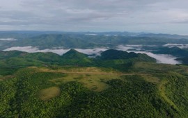 Không phải Sa Pa, đây là nơi mát mẻ quanh năm, nhiệt độ trung bình chỉ hơn 20 độ C: Nằm trên độ cao 700m, tương lai có thể có khu du lịch rộng tới 1800ha
