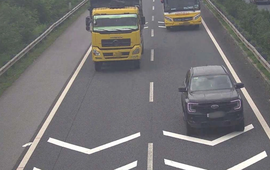 Cục CSGT: Chỉ xử lý một số trường hợp lái xe cố ý không giữ khoảng cách, chủ yếu là xe kinh doanh vận tải
