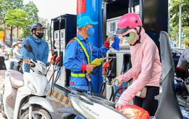 Giá xăng dầu đồng loạt giảm