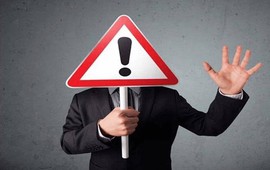 Một công ty bị xử phạt vì để nhân viên chưa có chứng chỉ hành nghề mở tài khoản giao dịch chứng khoán cho khách hàng