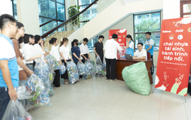 Coca-Cola mở rộng 30 điểm thu gom tại Hà Nội Và T P . Hồ Chí Minh