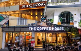 Thu hơn 432.000 tỷ đồng nửa đầu năm, ngành F&B đang xuất hiện các 'cuộc săn' mặt bằng
