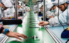 Muốn truất ngôi 'công xưởng thế giới' nhưng Ấn Độ mắc điểm yếu chí mạng: Làm gì cũng vẫn phải nhập nguyên liệu, linh kiện từ Trung Quốc!