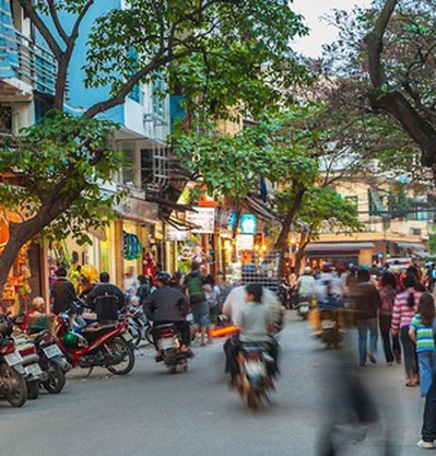 Vượt thách thức đến từ 2 cường quốc, Việt Nam ghi dấu 2025 bùng nổ xuất khẩu