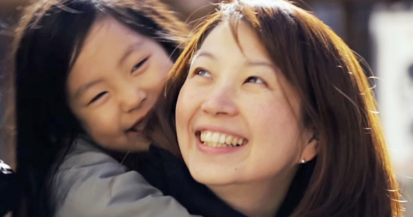 5 cách gái từ chối nhưng vẫn còn hy vọng - Con gái sợ hãi vì làm em ngã, mẹ có cách xử lý tinh tế thay đổi ...