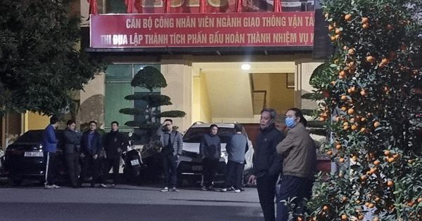 Vụ cán bộ sở Giao thông vận tải tử vong trong tư thế treo cổ: Phát hiện lá thư để lại