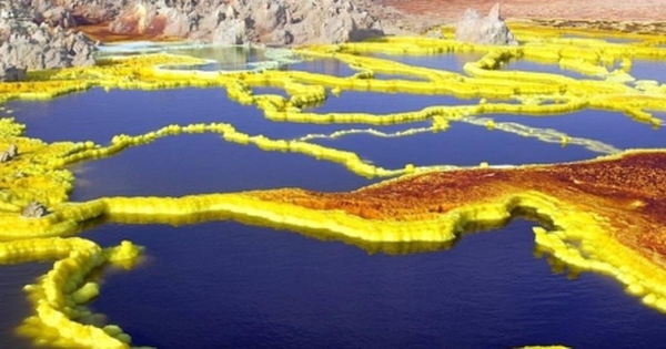 Ấn tượng 6 cảnh quan thiên nhiên độc đáo và kỳ lạ nhất thế giới