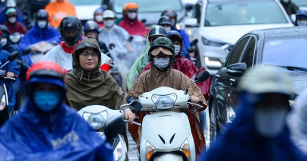 Hà Nội đón "mưa vàng" giải nhiệt, nhiều nơi nguy cơ ngập úng