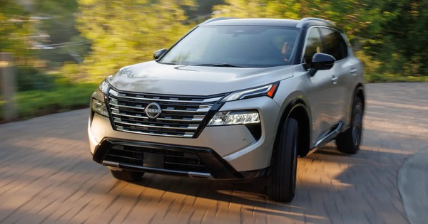 Nissan X-Trail sắp có bản hybrid mới cắm được sạc, mượn công nghệ từ Outlander