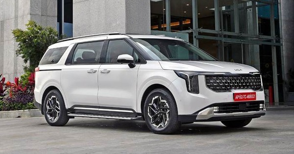 Kia Carnival siêu ‘hot’ tại nước này: Đắt gấp 3 Innova nhưng vẫn ‘cháy’ hàng, khách chờ 1 năm chưa có xe