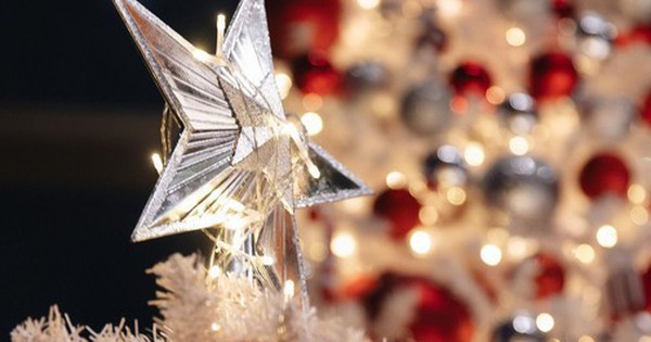 Lạc vào xứ sở ánh sáng tại các khách sạn 5 sao khắp Việt Nam mùa lễ hội: Đậm mùi xa xỉ và ấm áp