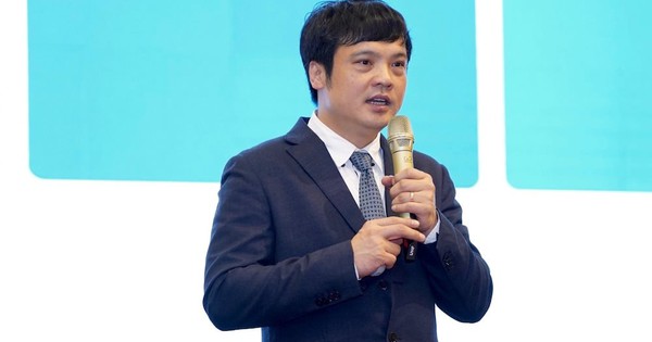 Tổng giám đốc FPT dự báo: “Khó khăn của 2025 bằng 2023 và 2024 cộng lại”