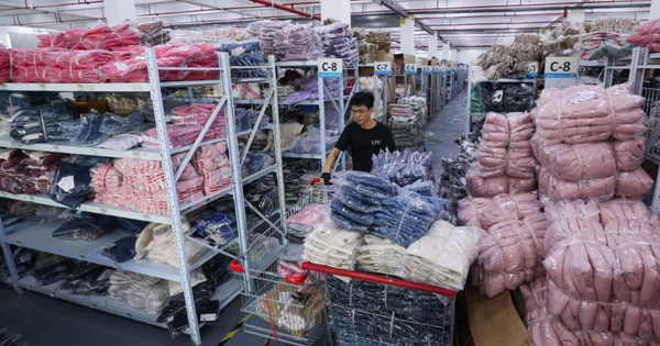 Trung Quốc đạt kỷ lục 100 tỷ bưu kiện trong thời gian nhanh chưa từng có, trung bình 1 giây chuyển 5.144 gói hàng, không hổ danh thị trường TMĐT lớn nhất thế giới