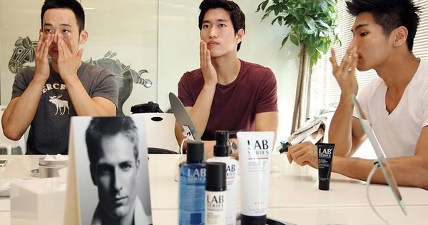 Khó khăn xin việc làm, 66% giới trẻ đua nhau thẩm mỹ, chăm chút ngoại hình để thu hút nhà tuyển dụng, nam giới chi tiền mạnh tay hơn cả phụ nữ