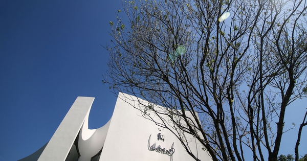 Không chỉ có lăng tẩm và di sản, xứ Huế còn có một không gian lưu niệm độc đáo: Nằm giữa núi rừng xanh mướt, điểm hẹn của những người yêu nghệ thuật