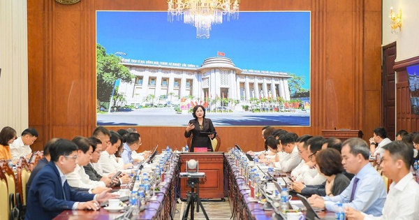 Thông tin mới nhất về tình hình 4 ngân hàng chuyển giao bắt buộc