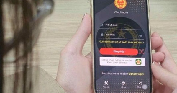 Cục Thuế tạm dừng một số ứng dụng thuế điện tử để chuyển đổi hệ thống