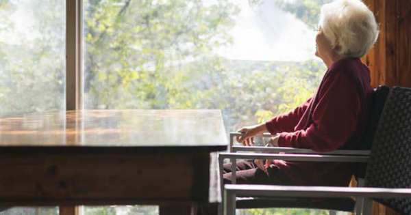 Về già ông bà thường xuyên làm 4 điều này, tương lai thế hệ sau cực sáng lạn: Phúc phần từ đây mà ra!