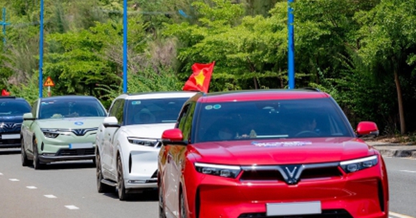 VinFast lập kỷ lục 100.000 ô tô bán ra trong 3 quý đầu năm