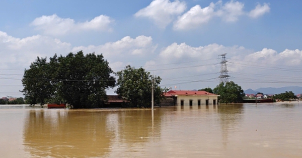 Nước lũ rút, Bắc Ninh vẫn còn gần 6.100 hộ dân bị ngập