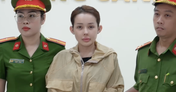 Công an TP HCM triệu tập ca sĩ Lương Bằng Quang sau khi bắt Ngân 98