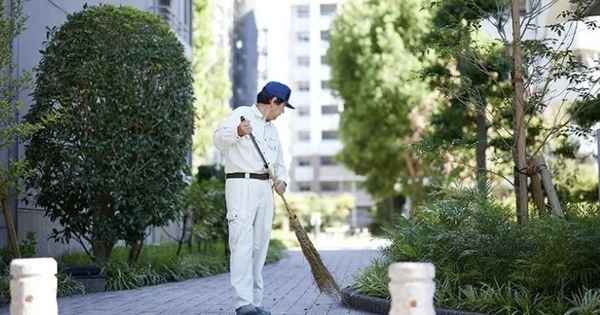 Đẳng cấp triệu phú ngầm: Có 7 căn nhà cho thuê, kiếm nhàn tênh 5,3 tỷ đồng/năm, nhưng vẫn chọn chiếc chổi làm lao công thay vì siêu xe