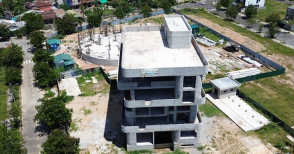 Cận cảnh toà nhà công nghệ ở Huế "đứng bánh" vì nhà thầu thi công "chạy làng"