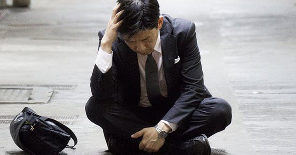 Sau 43 năm làm lụng, người đàn ông tích luỹ được hơn 15 tỷ: “Vào ngày nghỉ hưu, vợ bất ngờ tặng một ‘món quà’ khiến cuộc sống của tôi ngay lập tức sụp đổ”