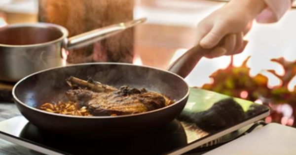 Mỹ cảnh báo khẩn 4 loại chảo gây ung thư, tổn thương thận