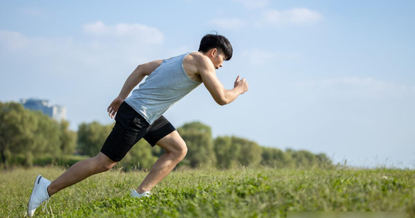 Người đàn ông 40 tuổi chạy bộ 40 phút mỗi ngày, nửa năm sau kết quả gây bất ngờ