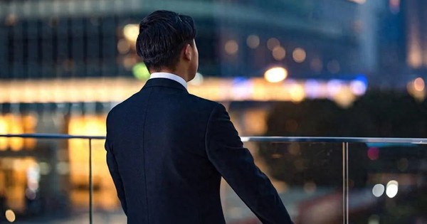 3 dấu hiệu của người đàn ông càng về sau càng đáng gờm, phú quý vây quanh, sự nghiệp thăng thăng tiến