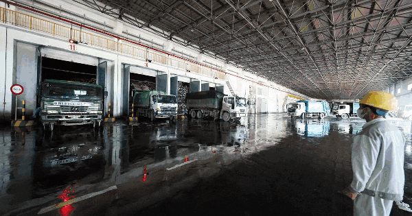 Làm gì để Nhà máy điện rác lớn thứ hai thế giới vận hành hiệu quả?