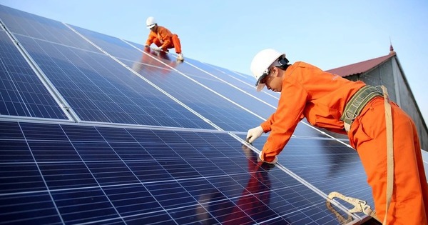 Chi khoảng 2 triệu mua tấm pin mặt trời 570Wp: Mỗi tháng, gia đình Hà Nội tiết kiệm được bao nhiêu tiền?