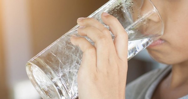 Bé gái 4 tuổi khát nước dữ dội, cha mẹ "sốc nặng" khi nghe thông báo của bác sĩ