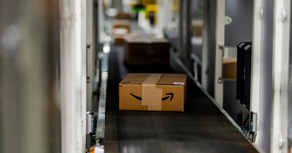 Sốc: Amazon tuyên bố sẽ thay thế 500.000 lao động bằng robot