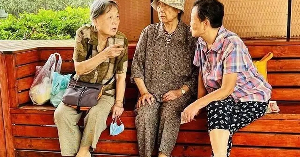 Cụ bà 97 tuổi sống một mình ở nông thôn khiến cộng đồng "ngả mũ thán phục" khi chia sẻ bí quyết sống thọ